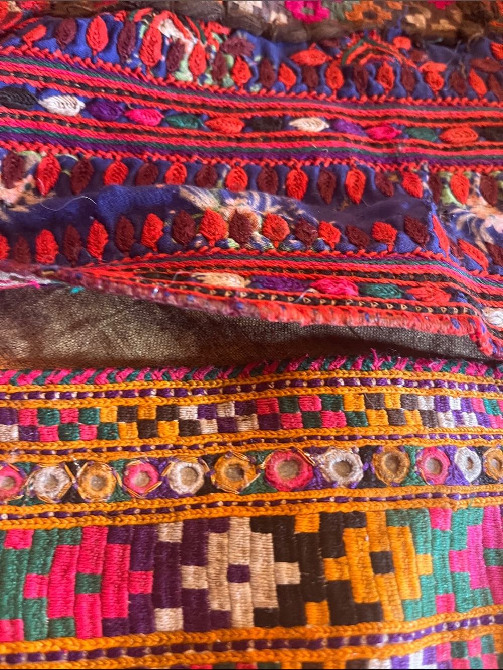 Heavy Banjara Gypsy Handmade Indian Tapestry Wallhanging - Picture 15 of 16